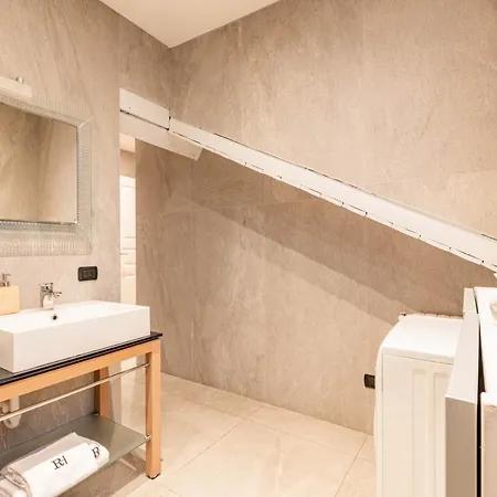Апартаменты Brera Flat Near Duomo